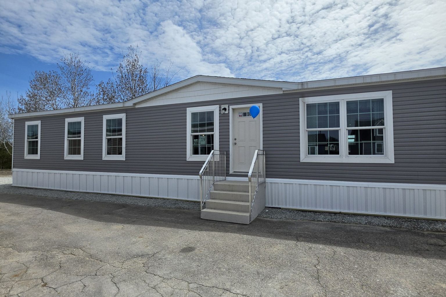 Single Wide vs. Double Wide Homes: Which One Is Right for You?